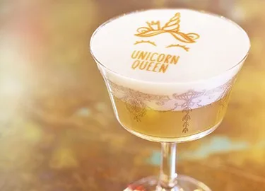 unicorn queen cocktail print