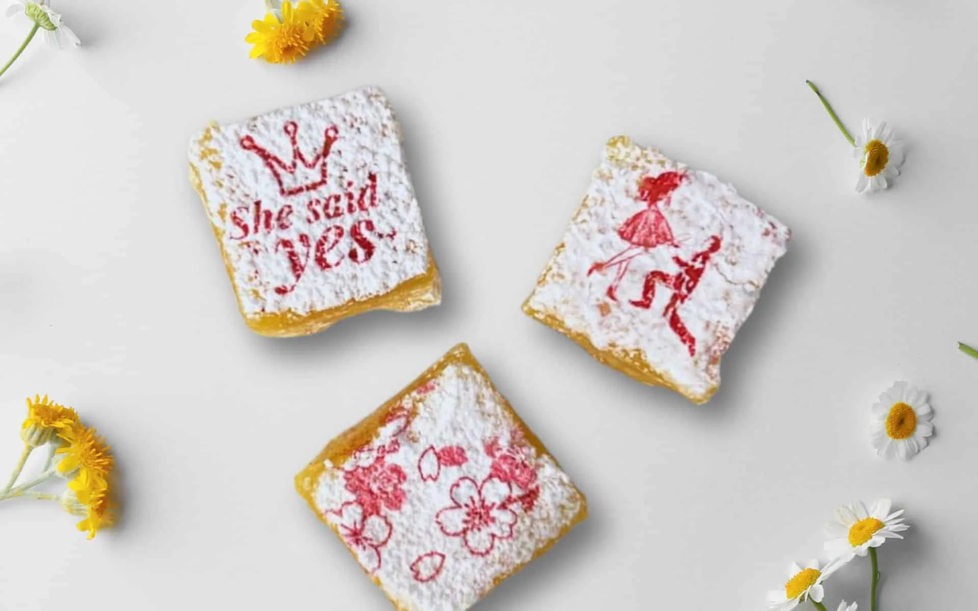 Lemon squares with printing art